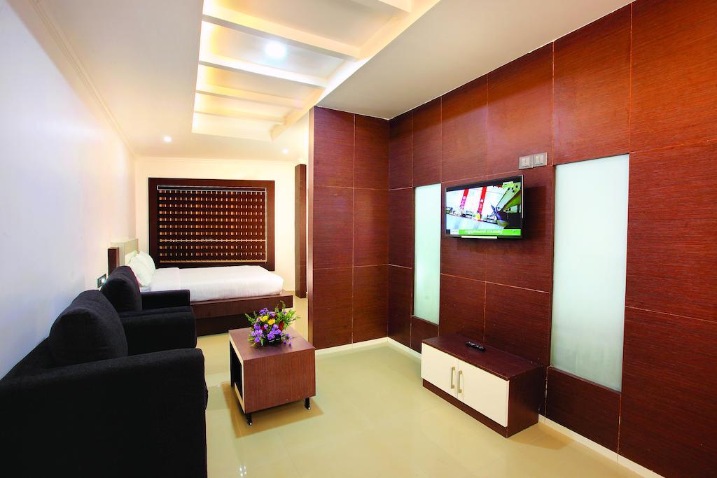 Holiday Hill Hotel & Suites Sultan Bathery Exteriér fotografie